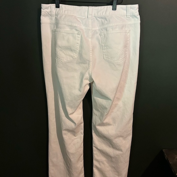 Croft and barrow women’s size 12 stretch average. Natural fit. - Picture 7 of 9